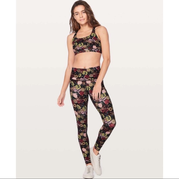 lululemon athletica Pants - Lululemon Wunder Under Flurolace Multi Leggings